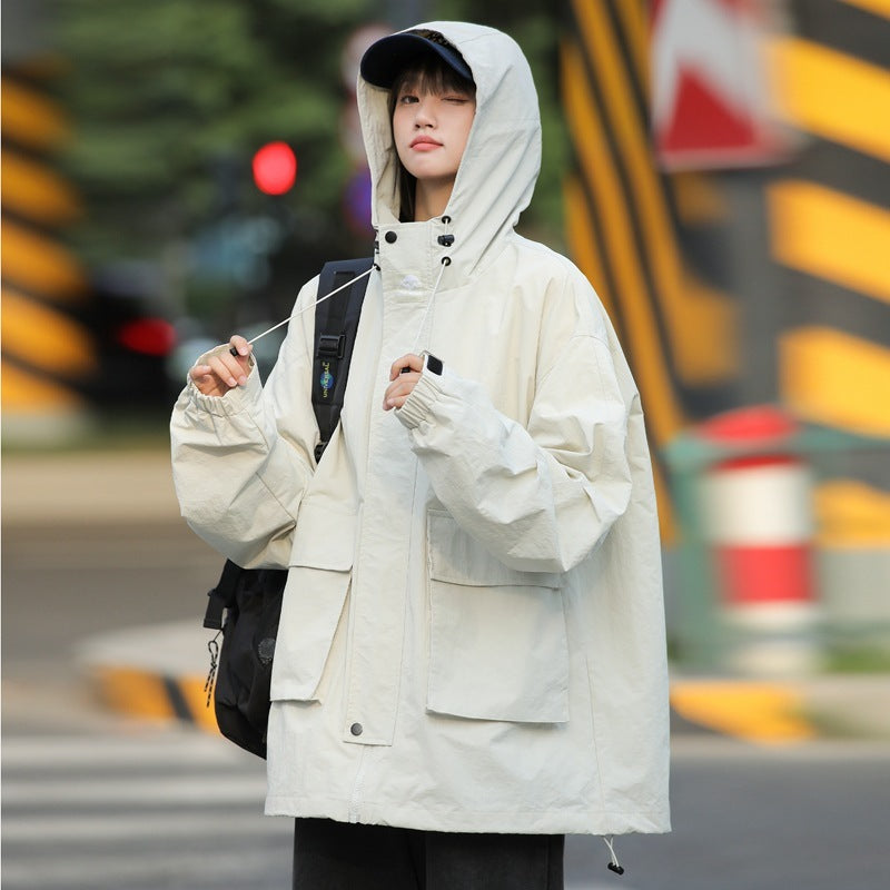 Embroidered Labeling Large Pocket Hooded Jacket